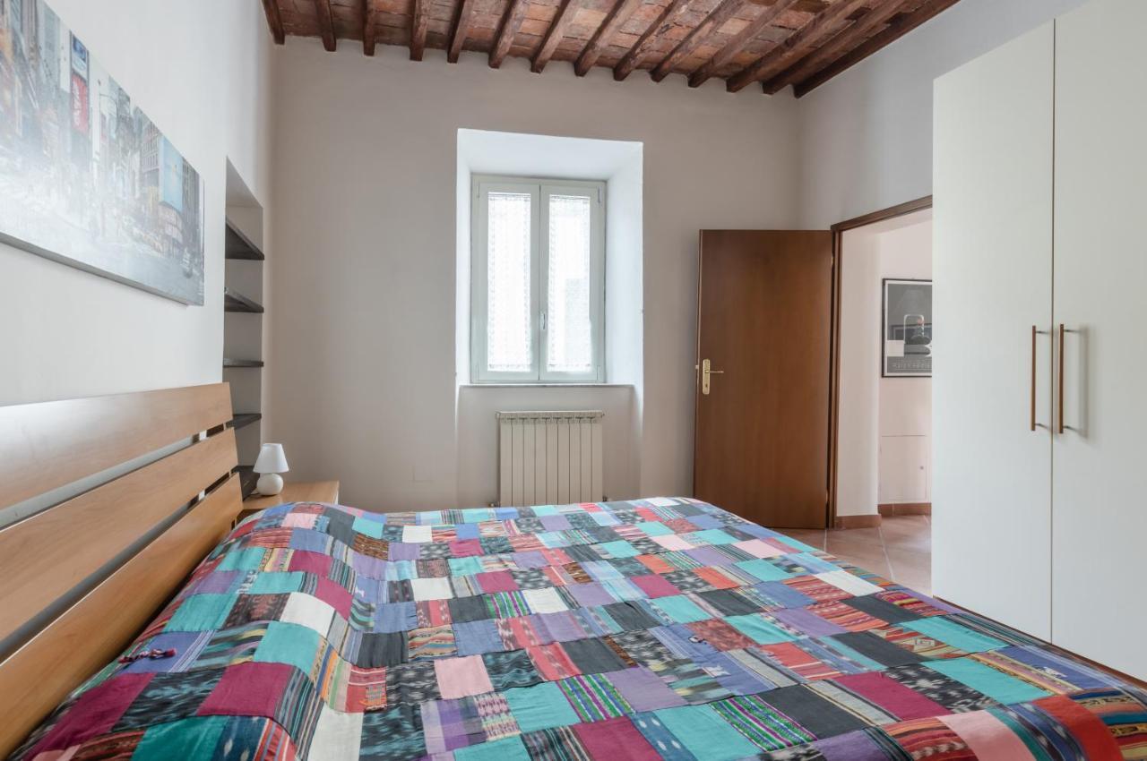 Lucca - Piazza Dell'Anfiteatro Central Apartment! Εξωτερικό φωτογραφία