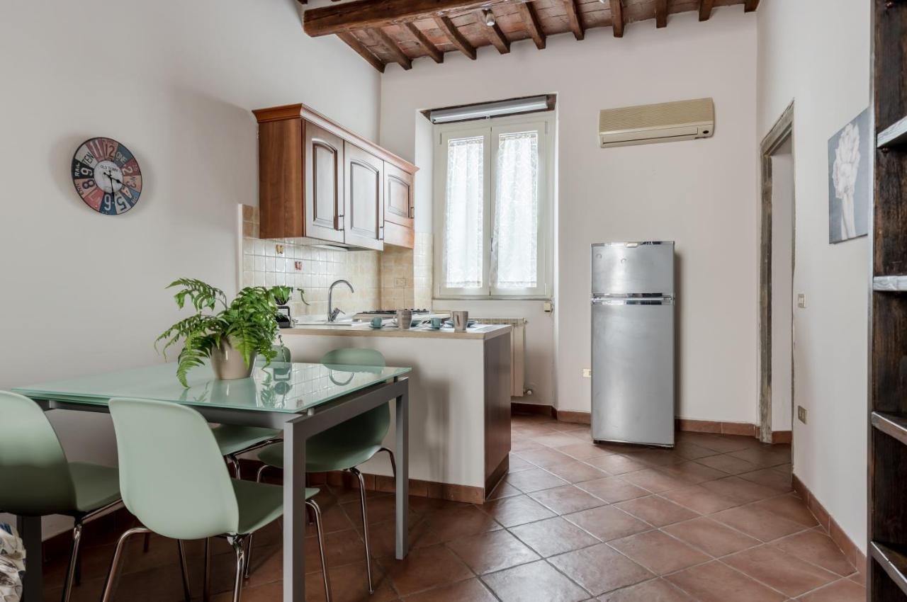 Lucca - Piazza Dell'Anfiteatro Central Apartment! Εξωτερικό φωτογραφία